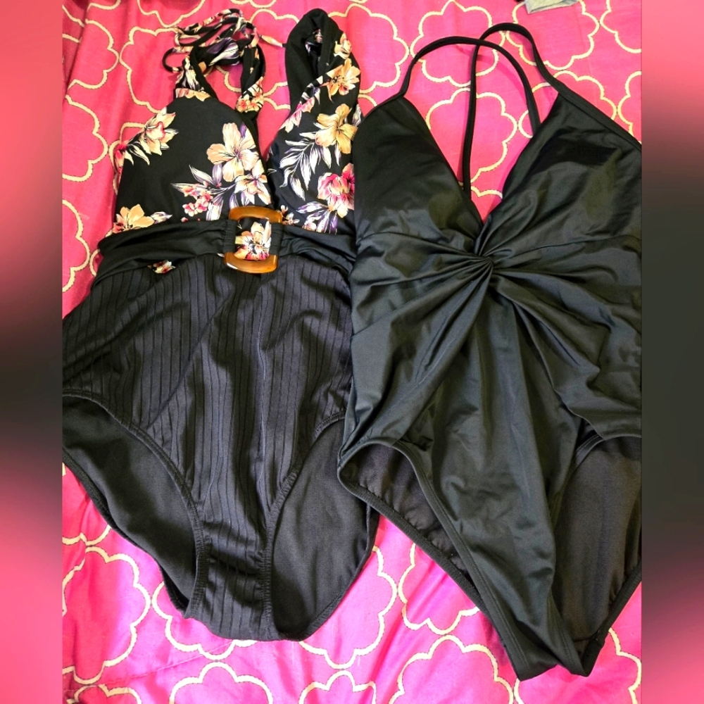 Time And Tru Large 12-14  Black And Black Floral 1pc Padded Swimsuits.